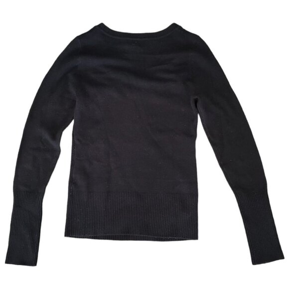 🪻BOGO🪻 TAKEOUT Lot of 2 Juniors Sweaters - Size Medium (1 is NWOT) - Picture 6 of 10